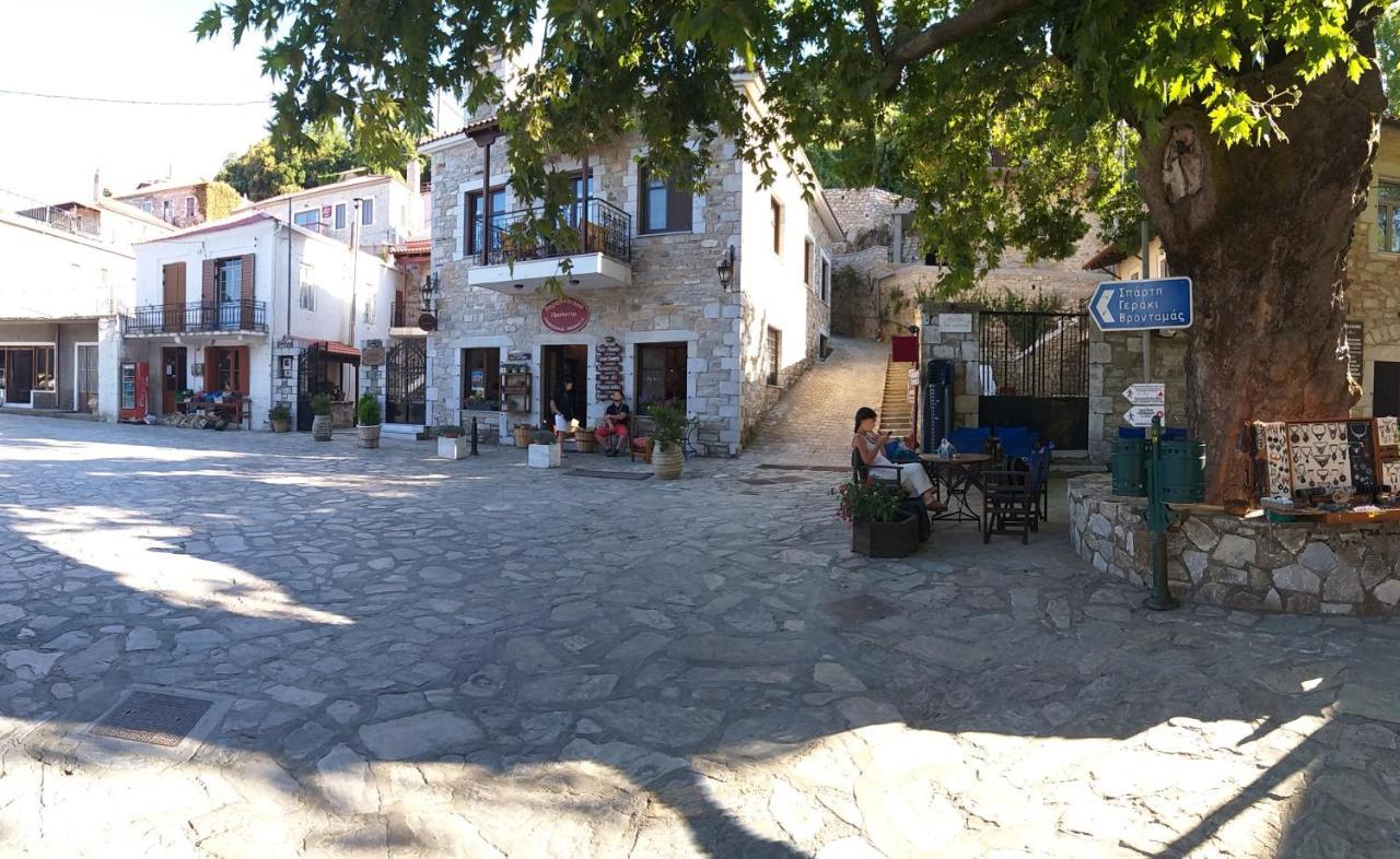 Hotel Ξενωνασ Σελινουντα Kosmás Zewnętrze zdjęcie